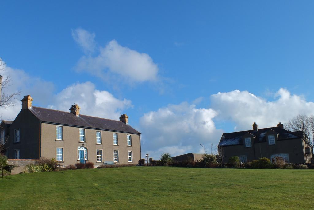 Greyabbey Barnwell Farm Cottages Corn Cottage חדר תמונה