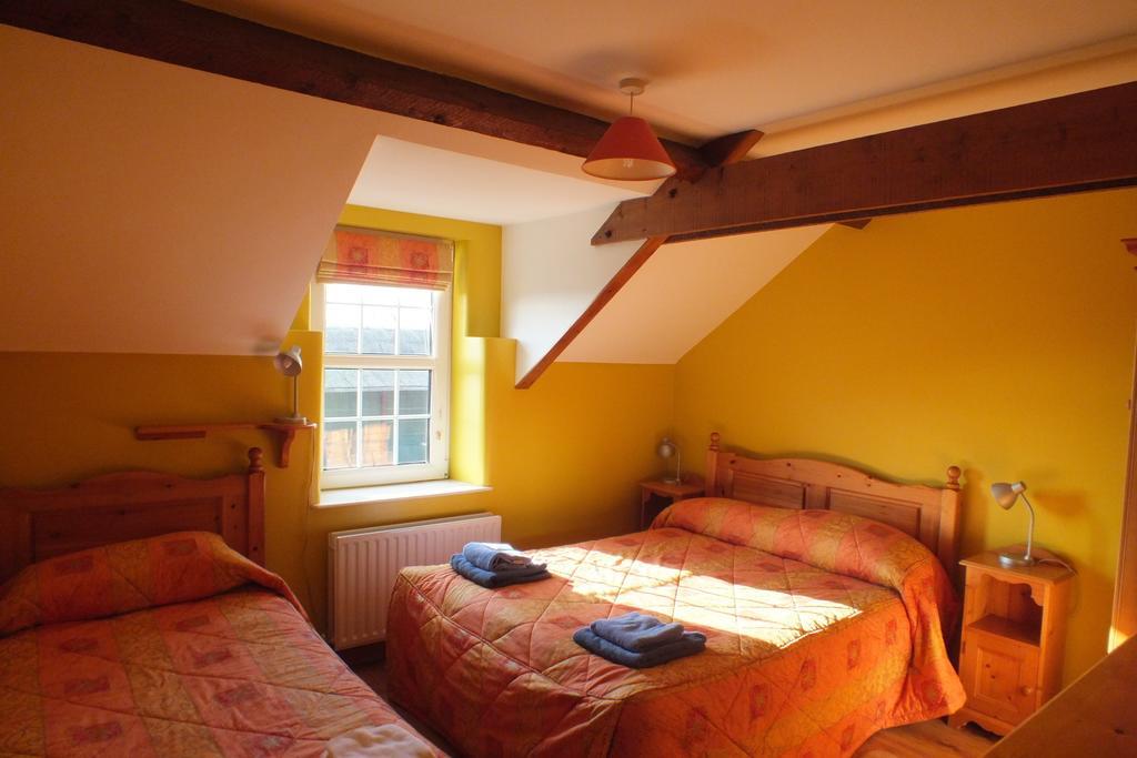 Greyabbey Barnwell Farm Cottages Corn Cottage חדר תמונה